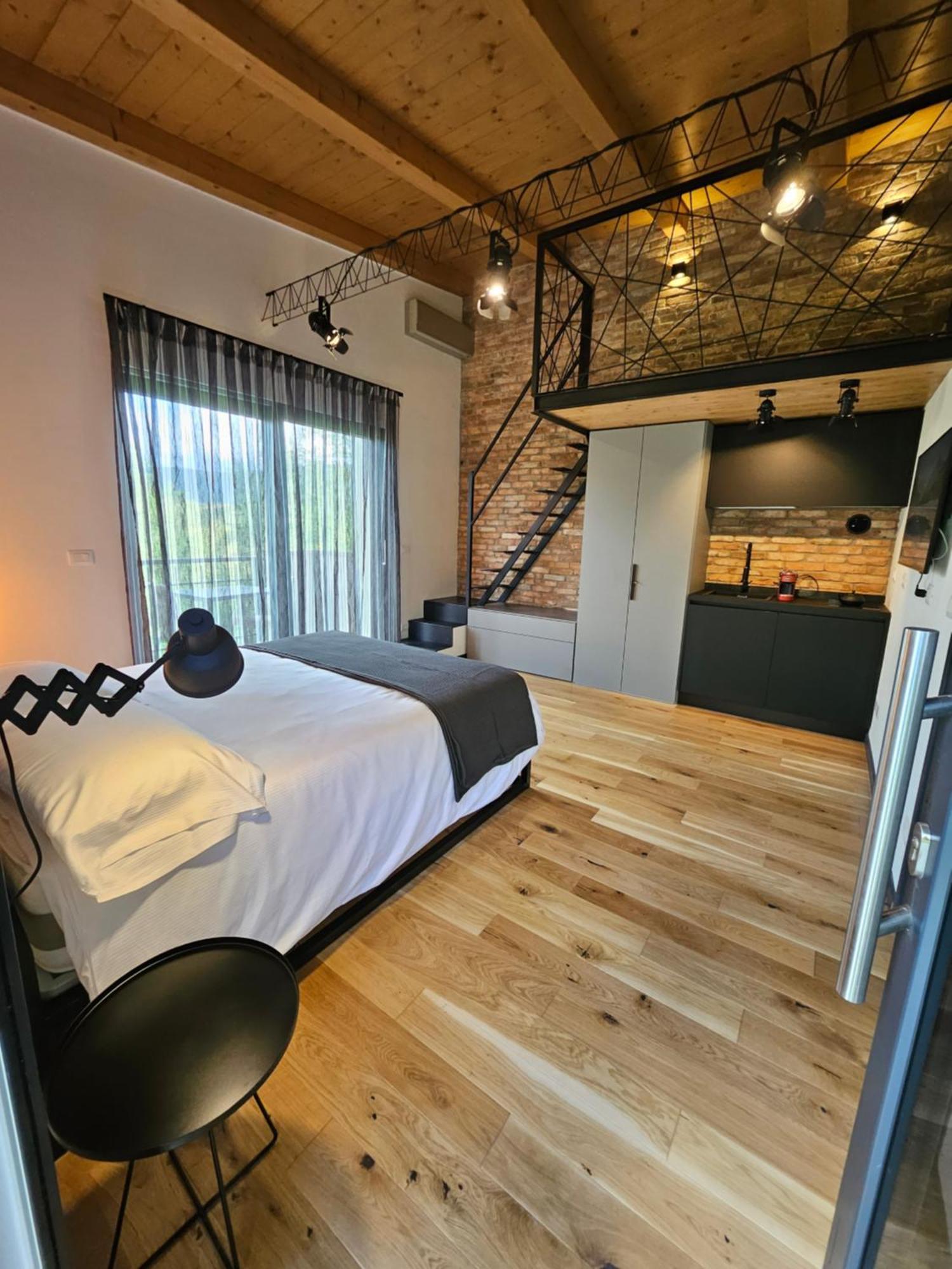 Giardinidieva Loft Gorizia Bagian luar foto